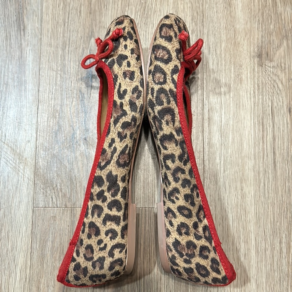 Kelsi Dagger Leopard Print Flats with Red Trim Runs small - Picture 6 of 14